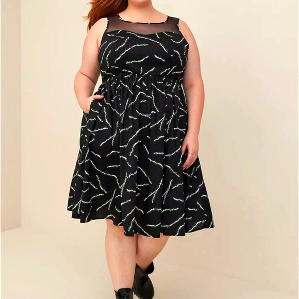 ❤️NWT TORRID UNIVERSAL MONSTERS FRANKENSTEIN DRESS - PLUS SIZE HALLOWEEN
